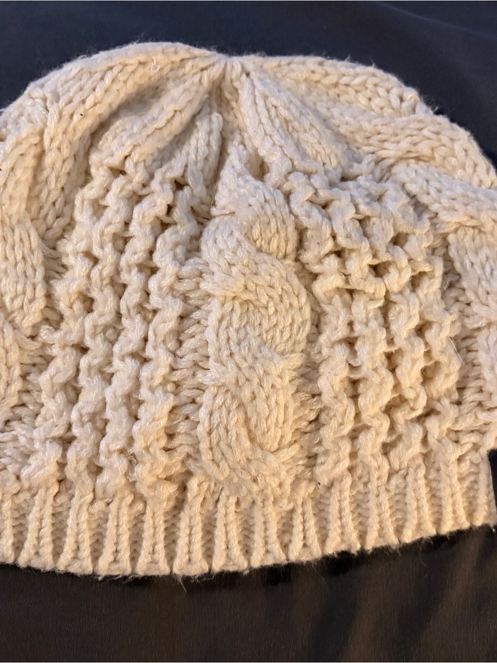 Women’s The North Face Cream cable knit beanie